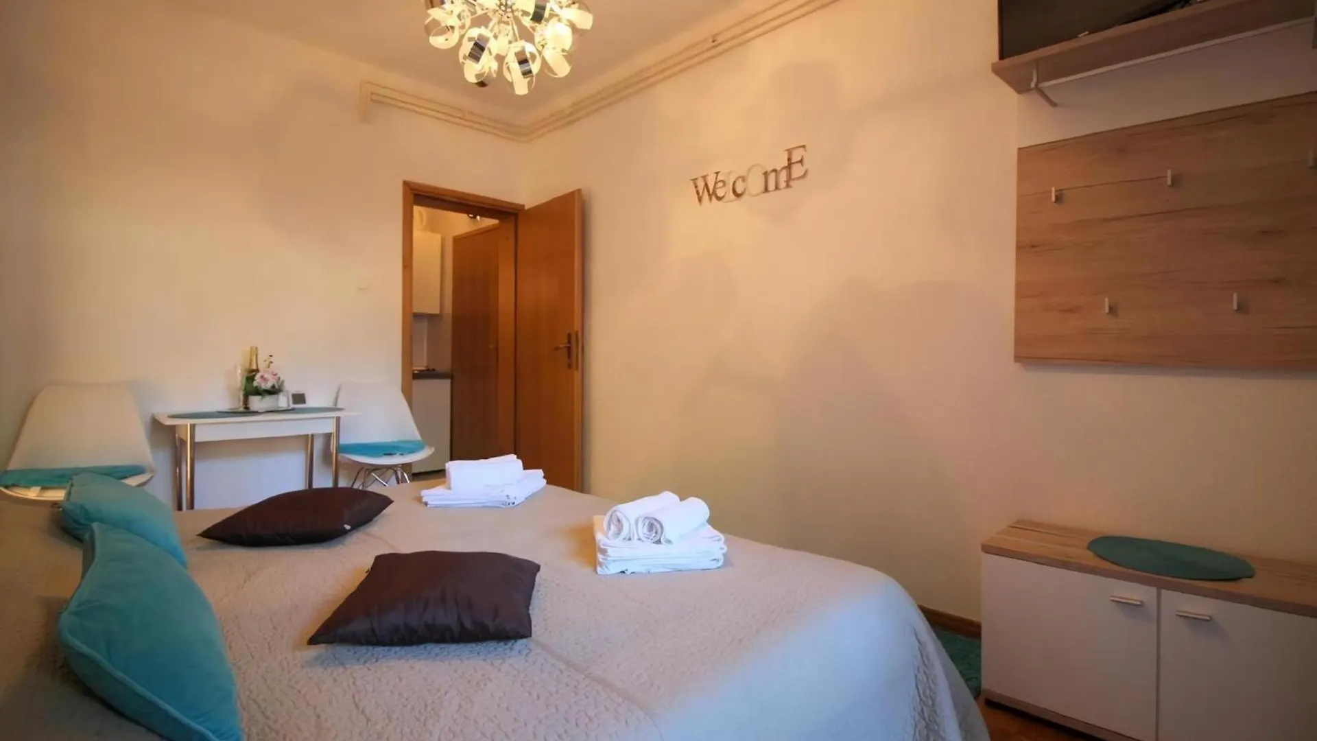 Appartamento Studio Vista 1 Fuer 2 Personen Mit Garten Und Grill Porec